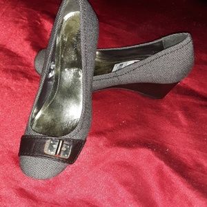 Wood and fabric wedges